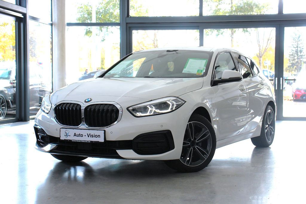 BMW 118 2022
