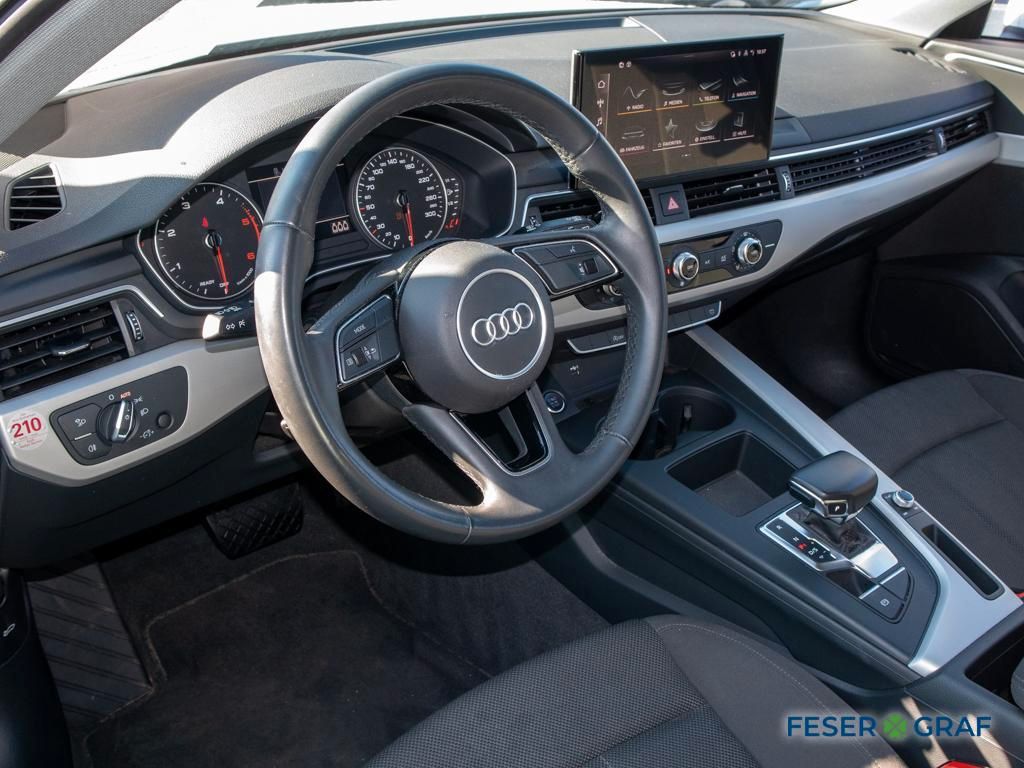 Audi A4 2022
