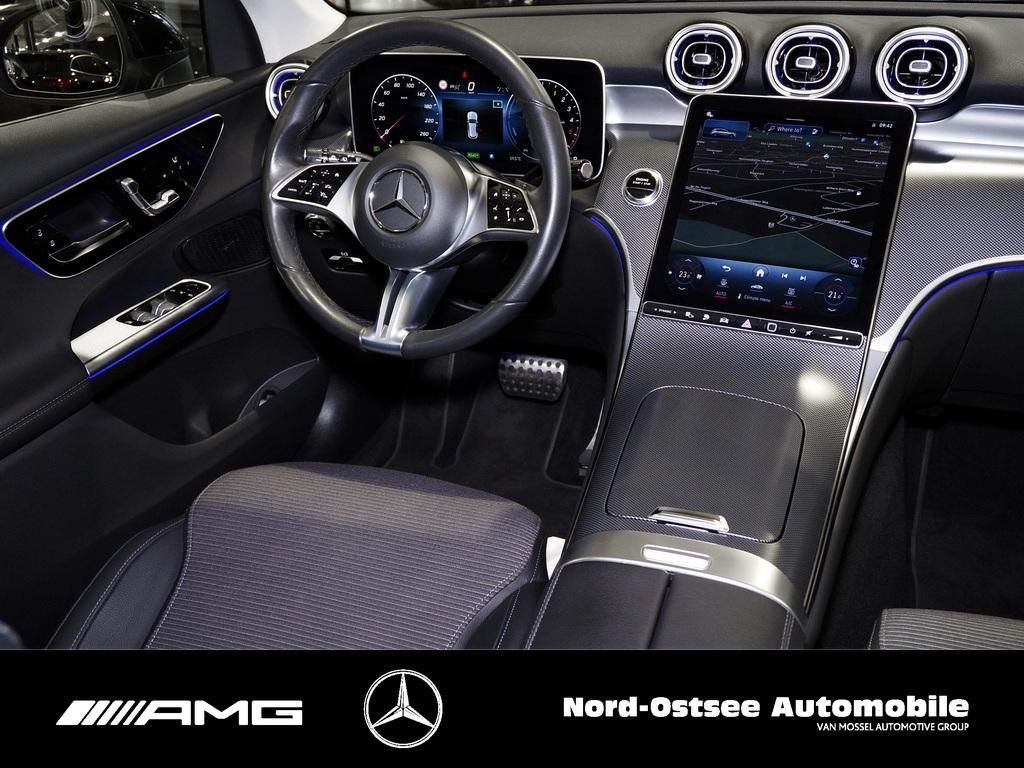 Mercedes-Benz GLC 300 2023