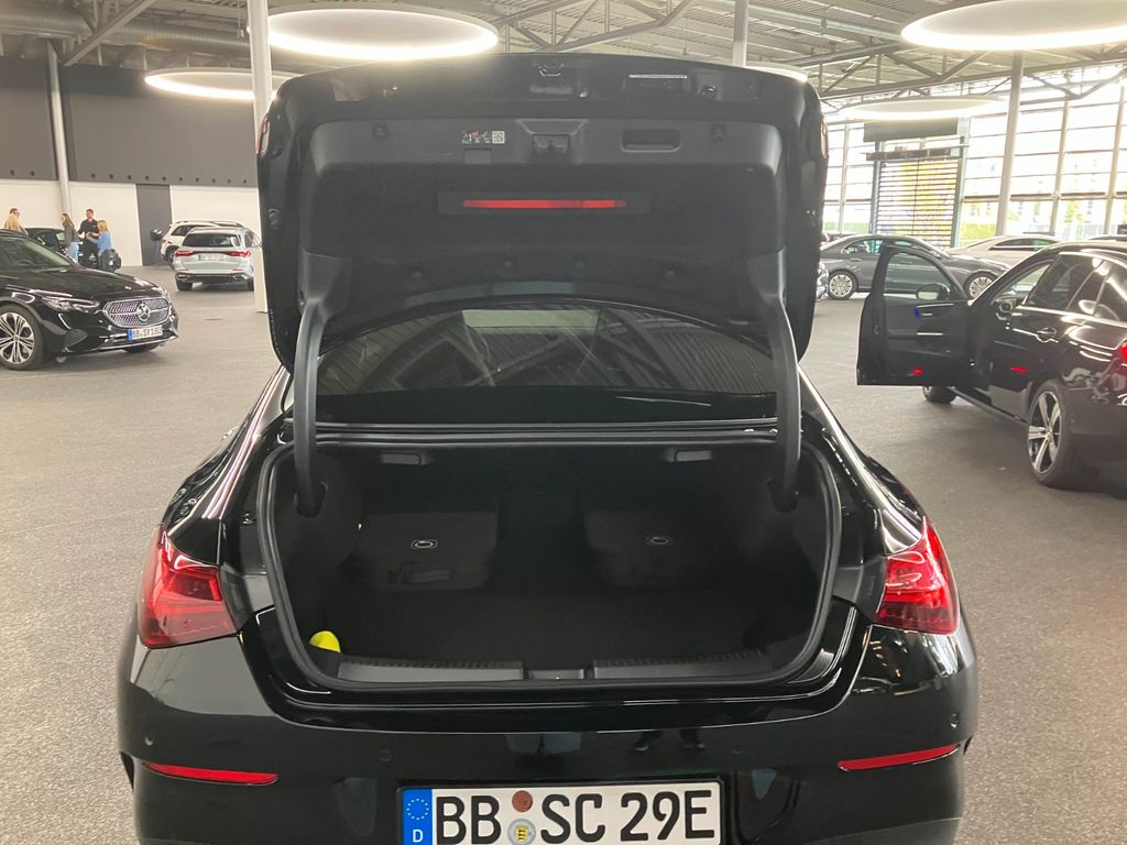 Mercedes-Benz CLA 250 2025