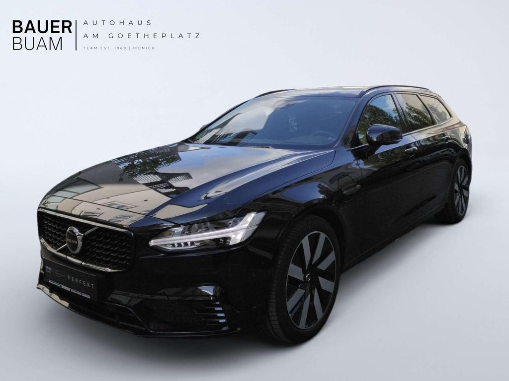 Volvo V90 2025