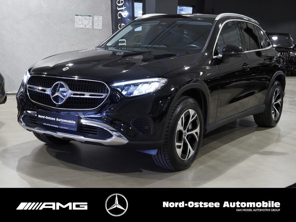 Mercedes-Benz GLC 300 2023