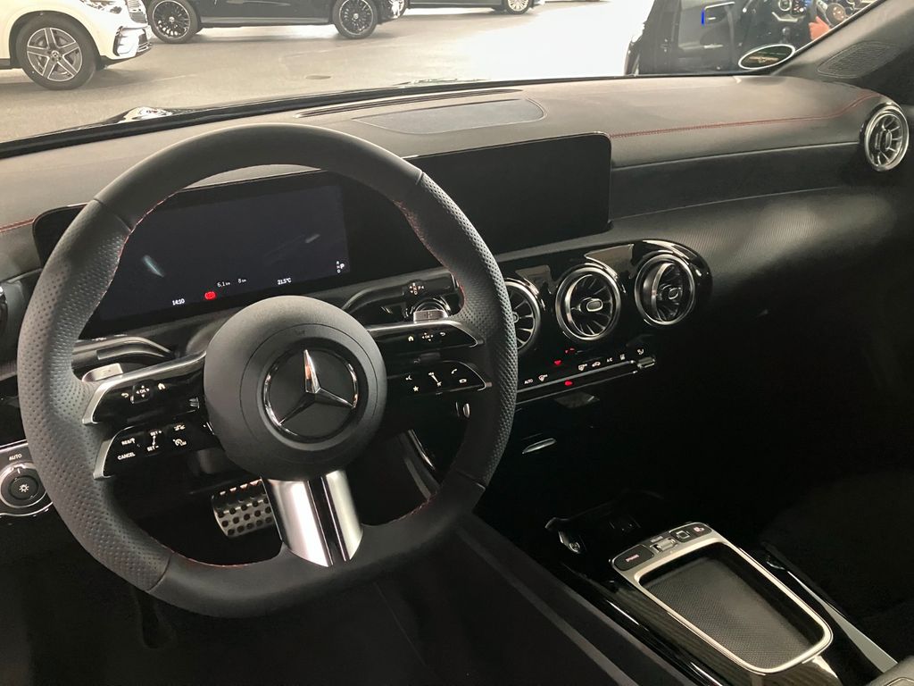 Mercedes-Benz CLA 250 2025
