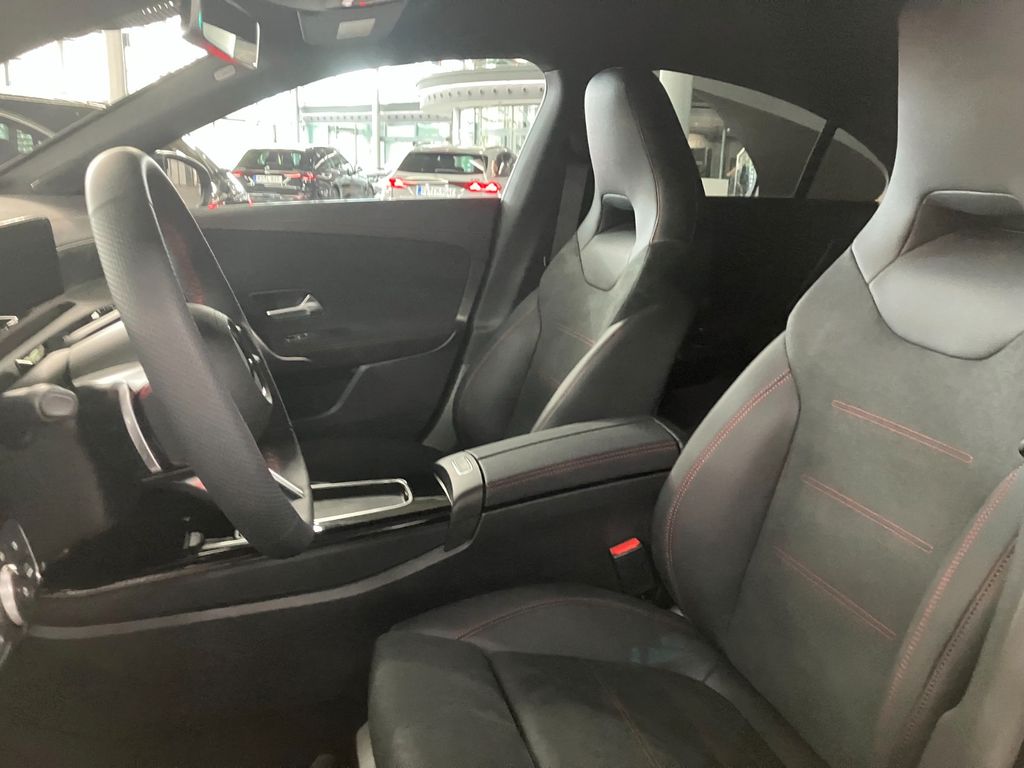 Mercedes-Benz CLA 250 2025