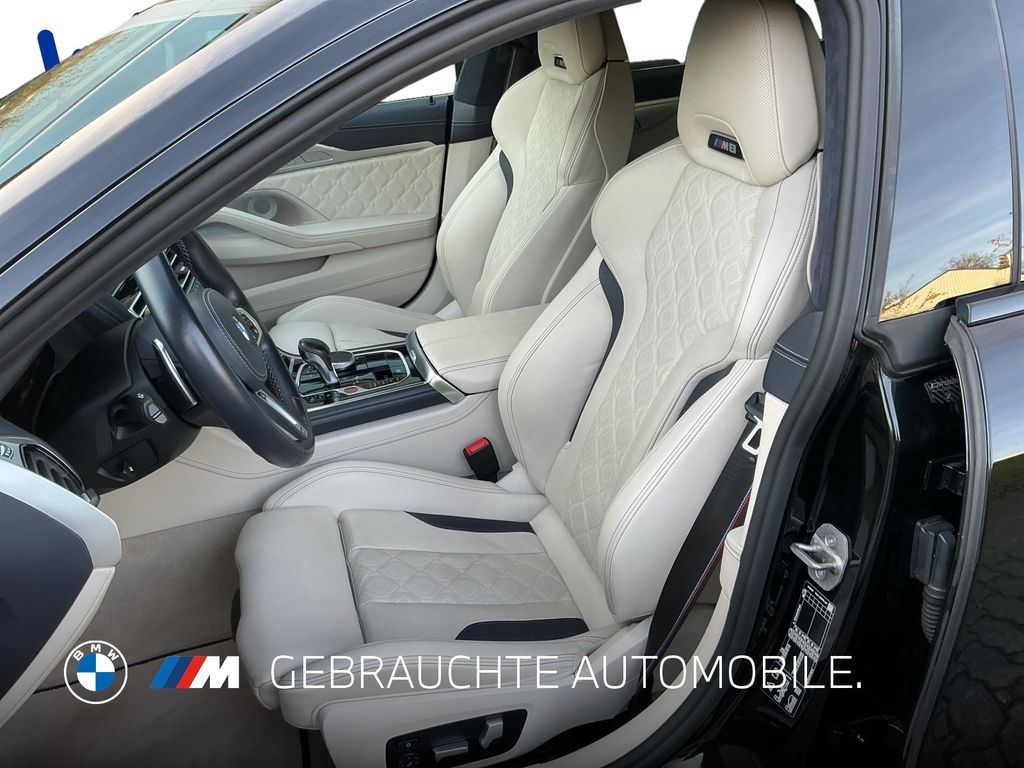 BMW M8 2022