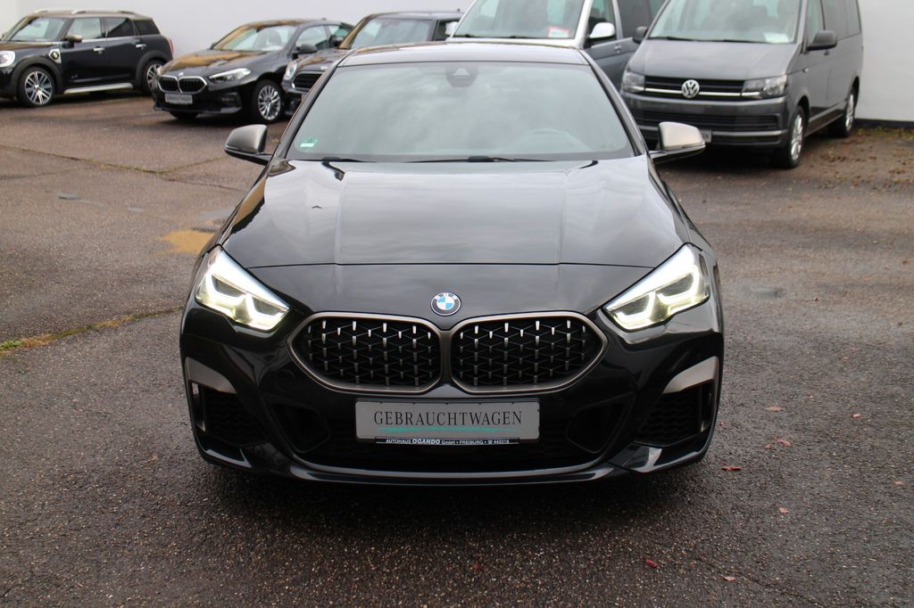 BMW M235 2022
