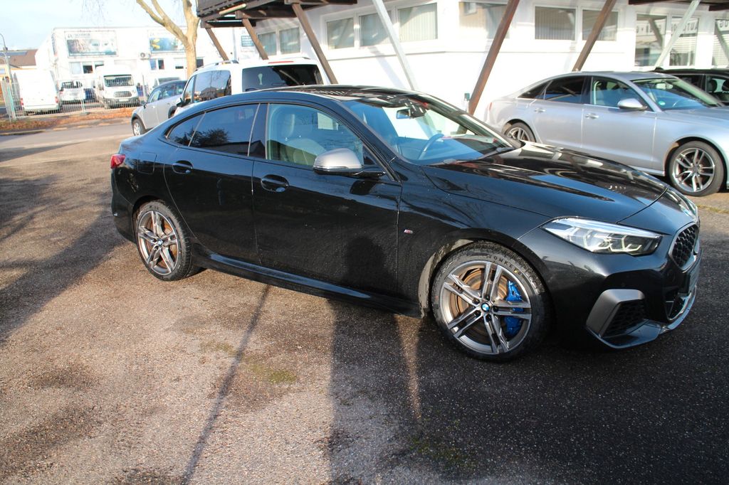 BMW M235 2022