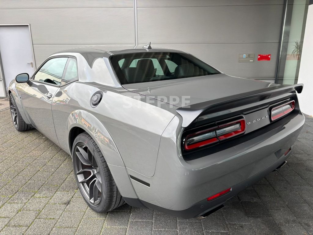 Dodge Challenger 2025