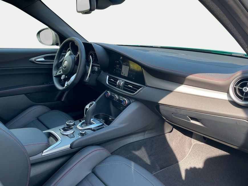 Alfa Romeo Giulia 2025