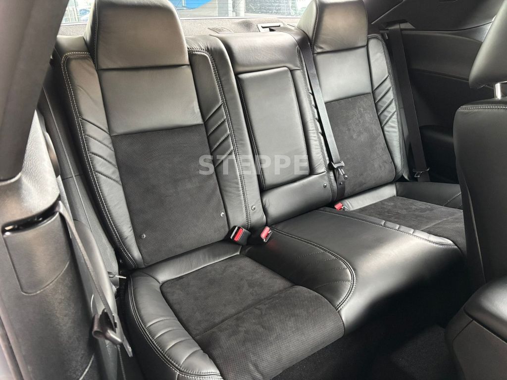 Dodge Challenger 2025