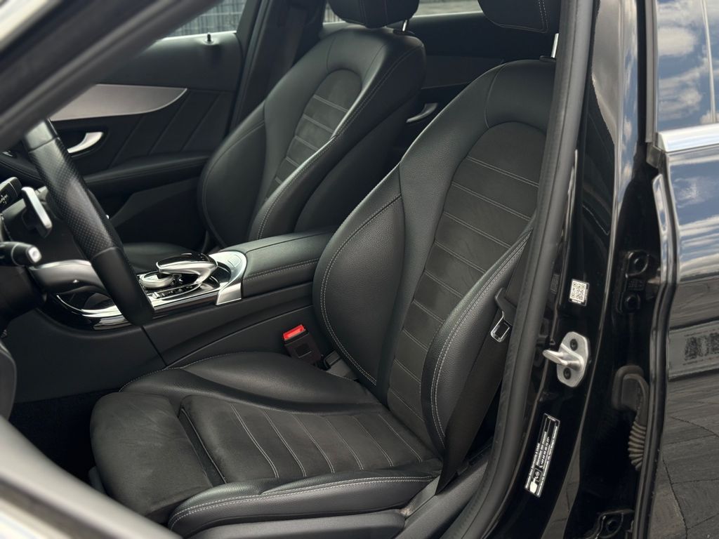 Mercedes-Benz C 300 2021