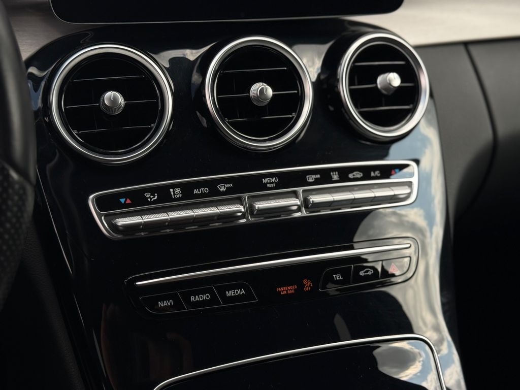 Mercedes-Benz C 300 2021