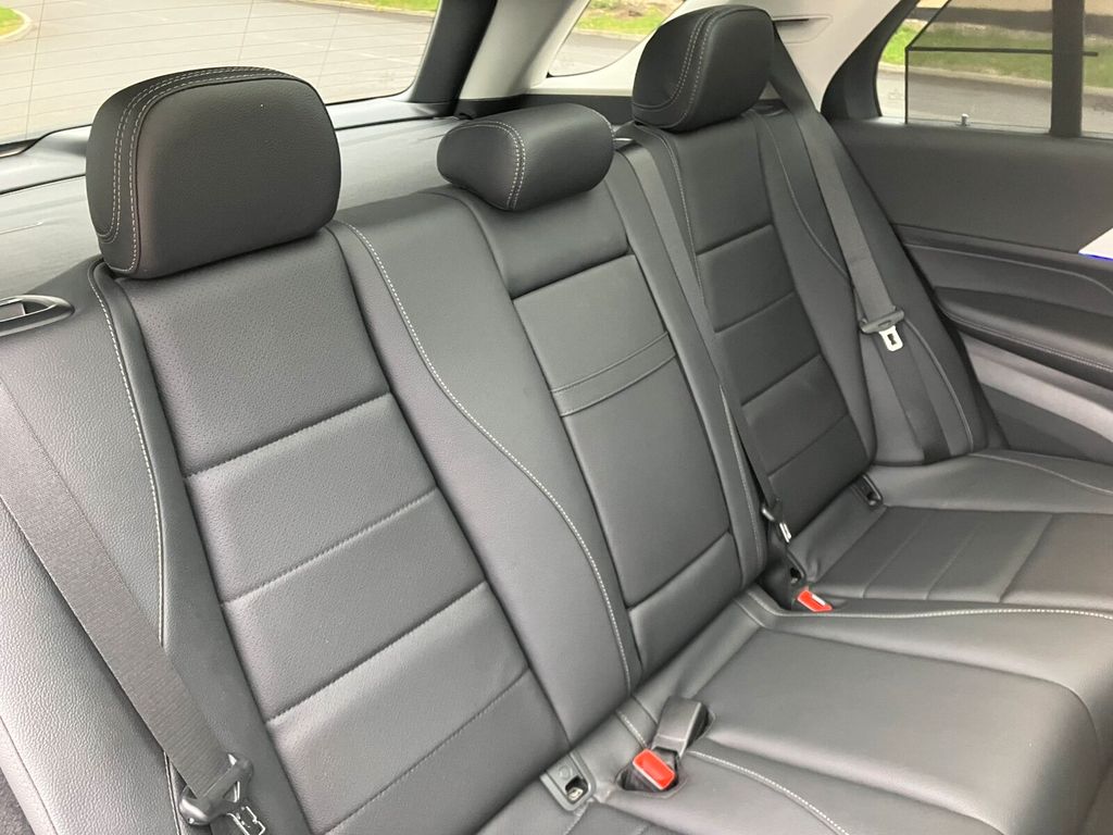 Mercedes-Benz GLE 350 2025