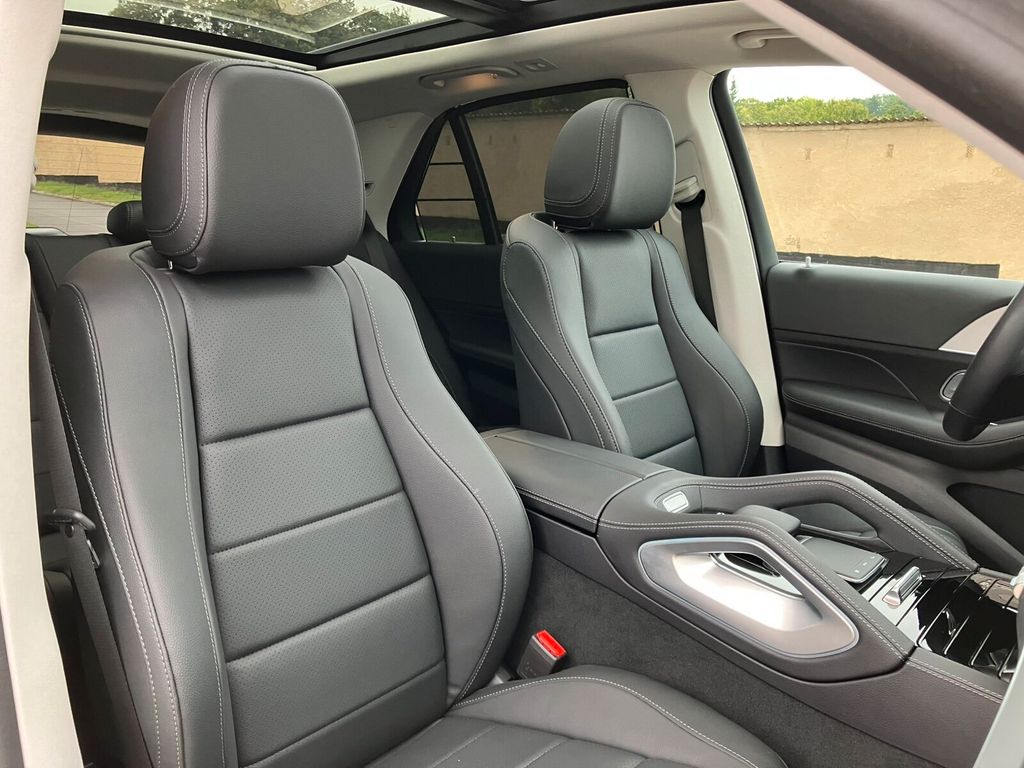 Mercedes-Benz GLE 350 2025