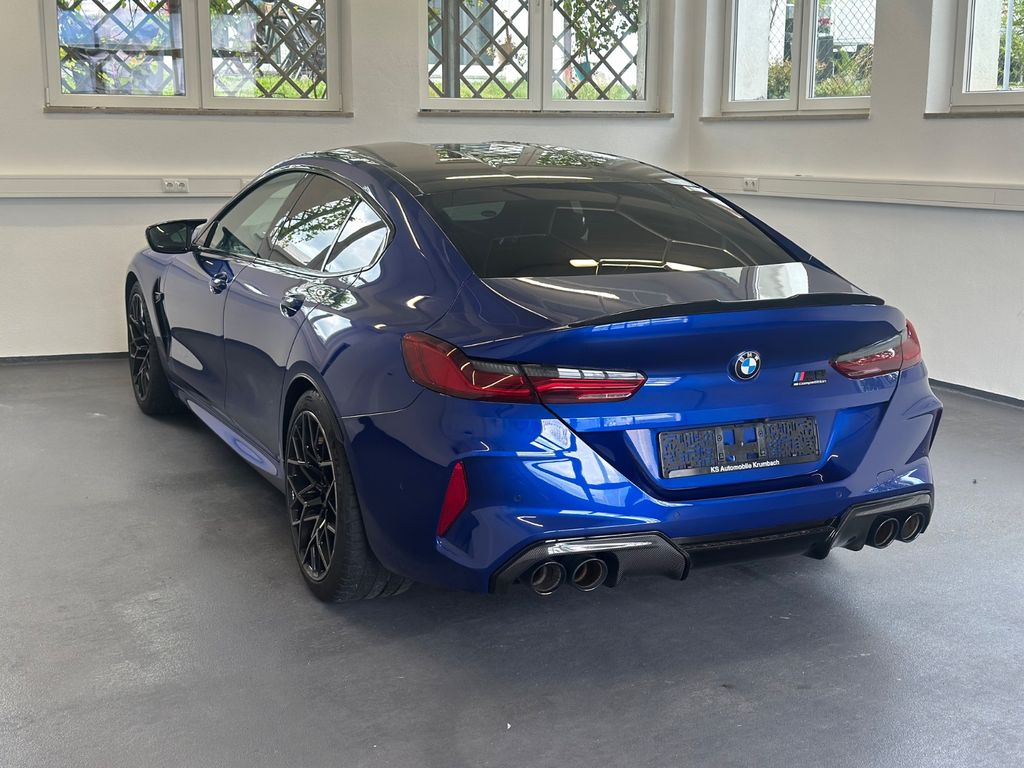 BMW M8 2022