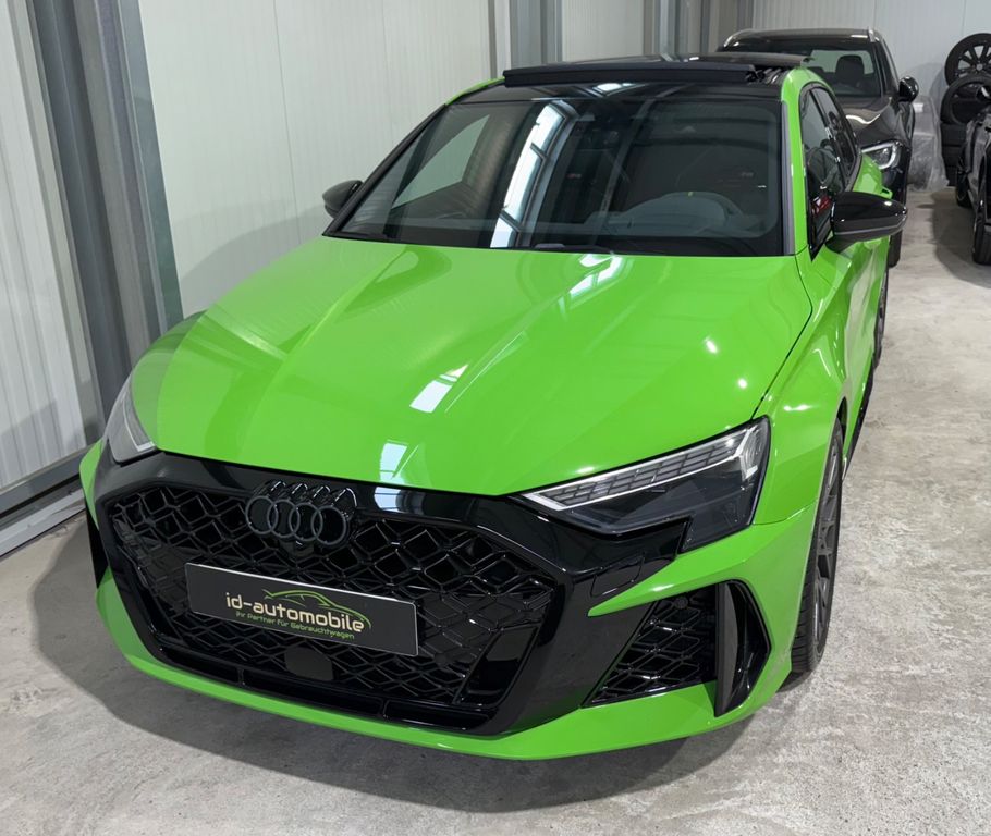 Audi RS3 2025