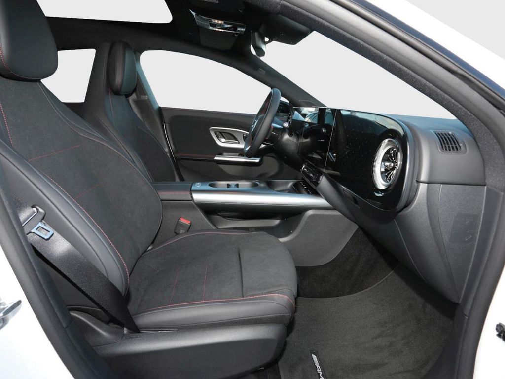 Mercedes-Benz CLA 250 2025