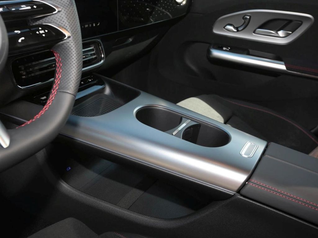 Mercedes-Benz CLA 250 2025