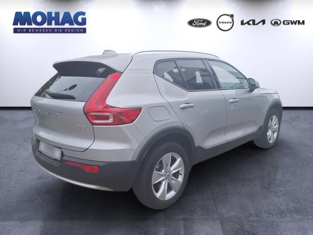 Volvo XC40 2024