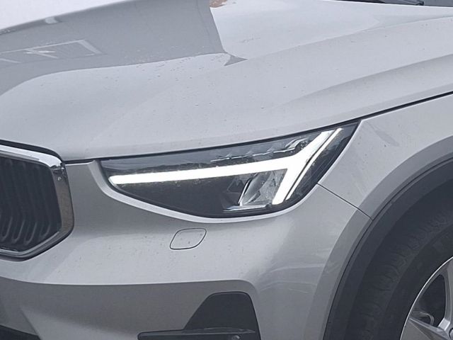Volvo XC40 2024