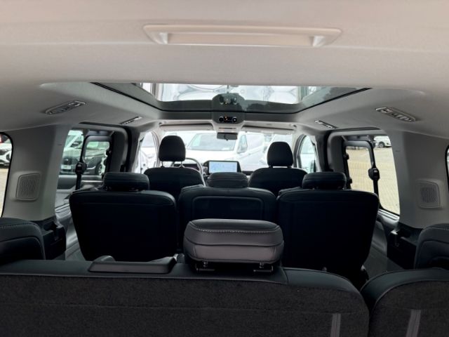 Ford Tourneo Custom 2024