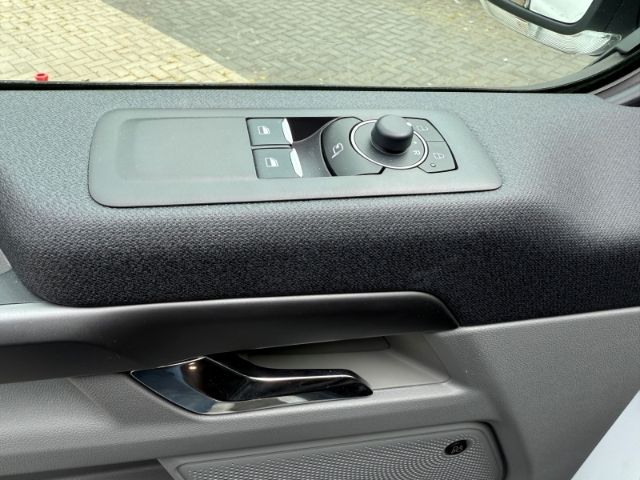 Ford Tourneo Custom 2024