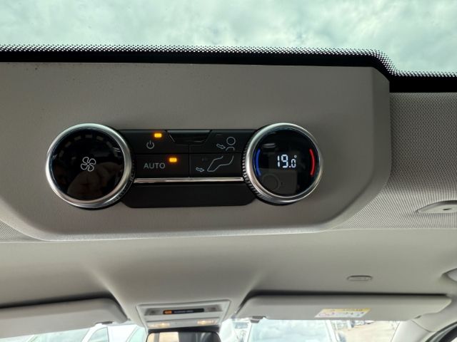 Ford Tourneo Custom 2024