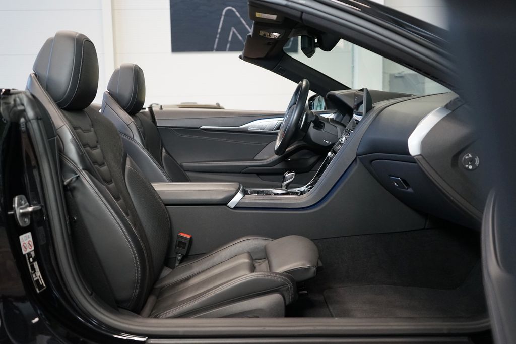 BMW M850 2023