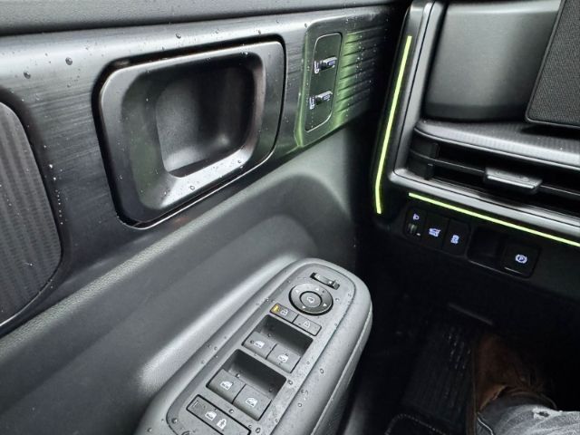 Hyundai SANTA FE 2025