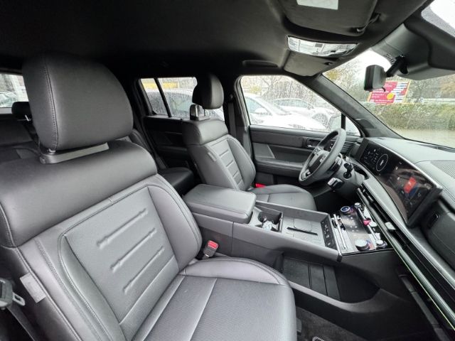 Hyundai SANTA FE 2025