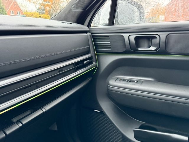 Hyundai SANTA FE 2025