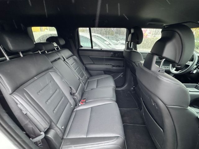 Hyundai SANTA FE 2025