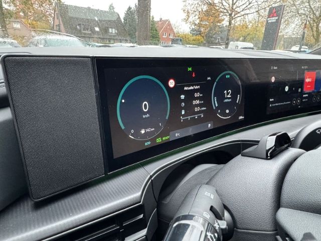 Hyundai SANTA FE 2025