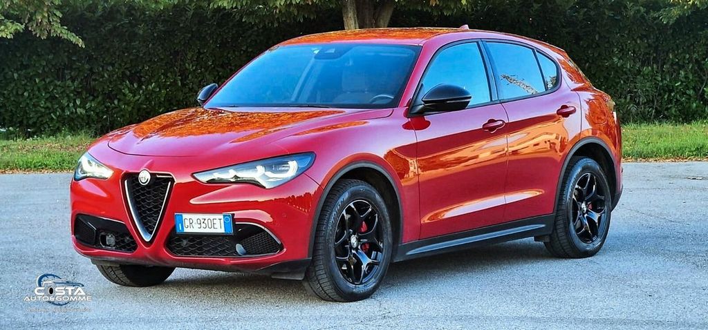 Alfa Romeo Stelvio 2023