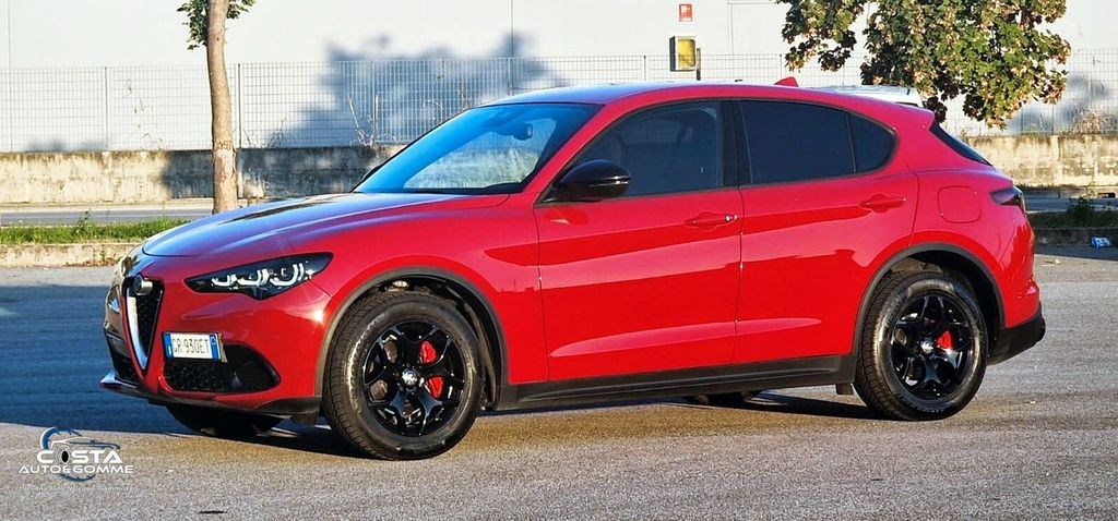 Alfa Romeo Stelvio 2023