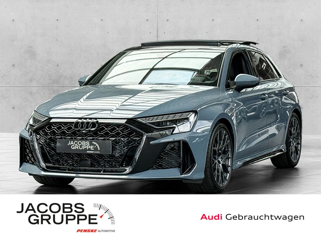 Audi RS3 2025