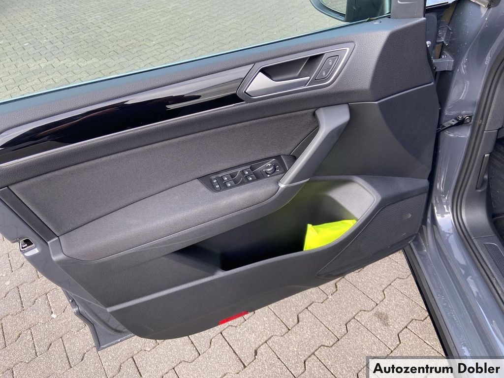 Volkswagen Touran 2025