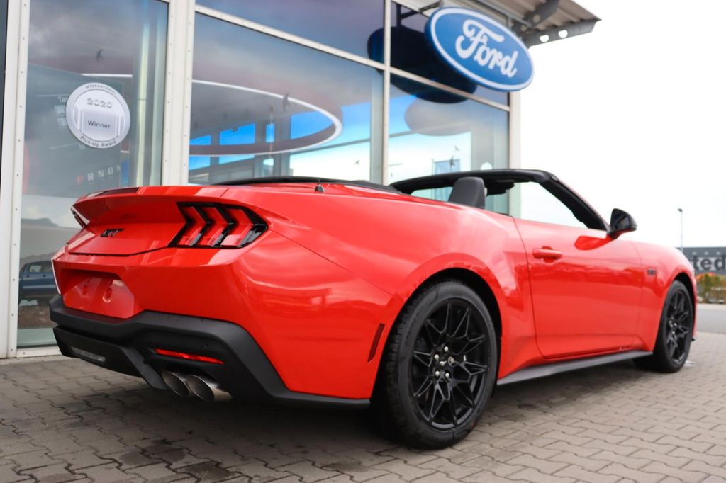 Ford Mustang 2025