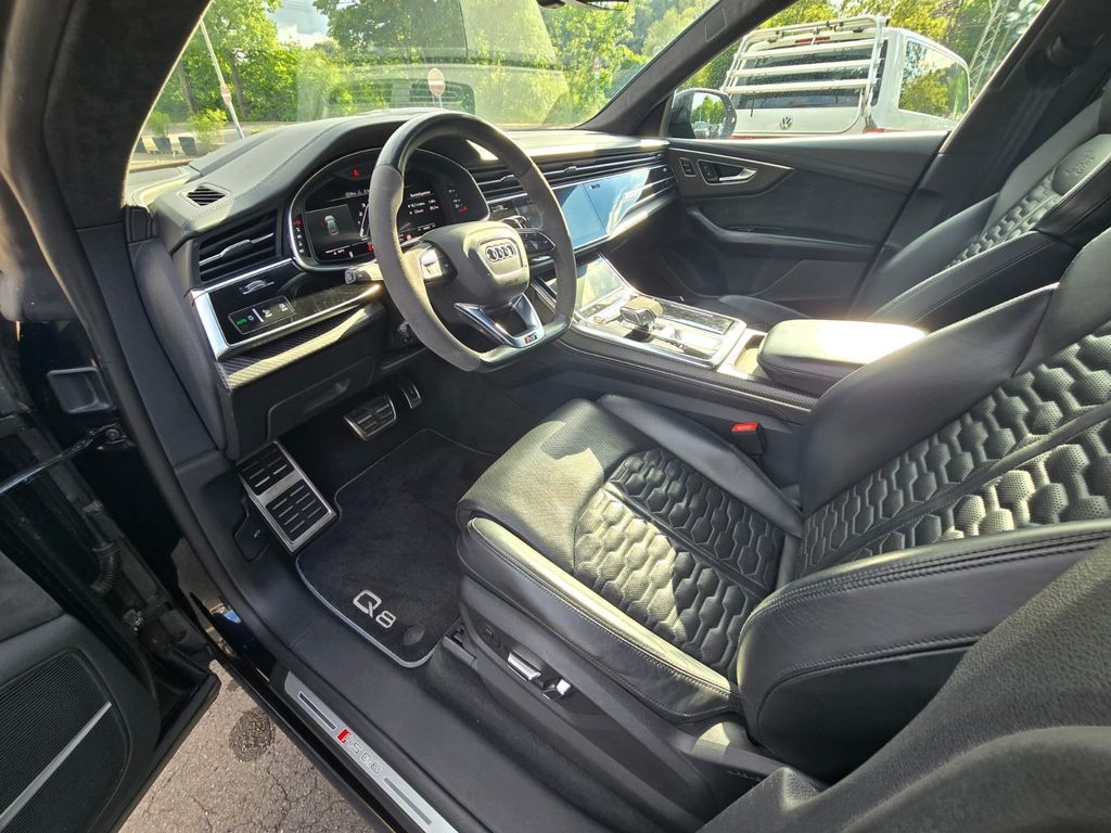 Audi RSQ8 2020
