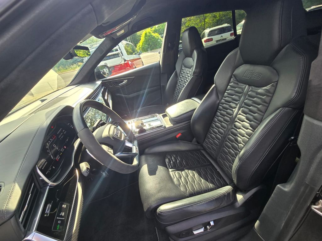 Audi RSQ8 2020