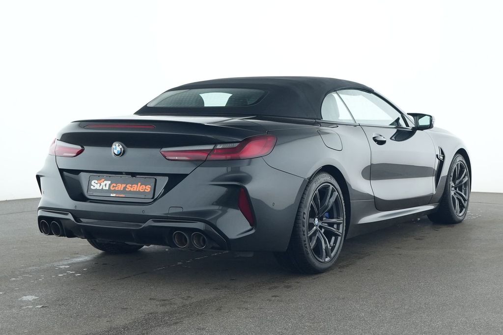 BMW M8 2023