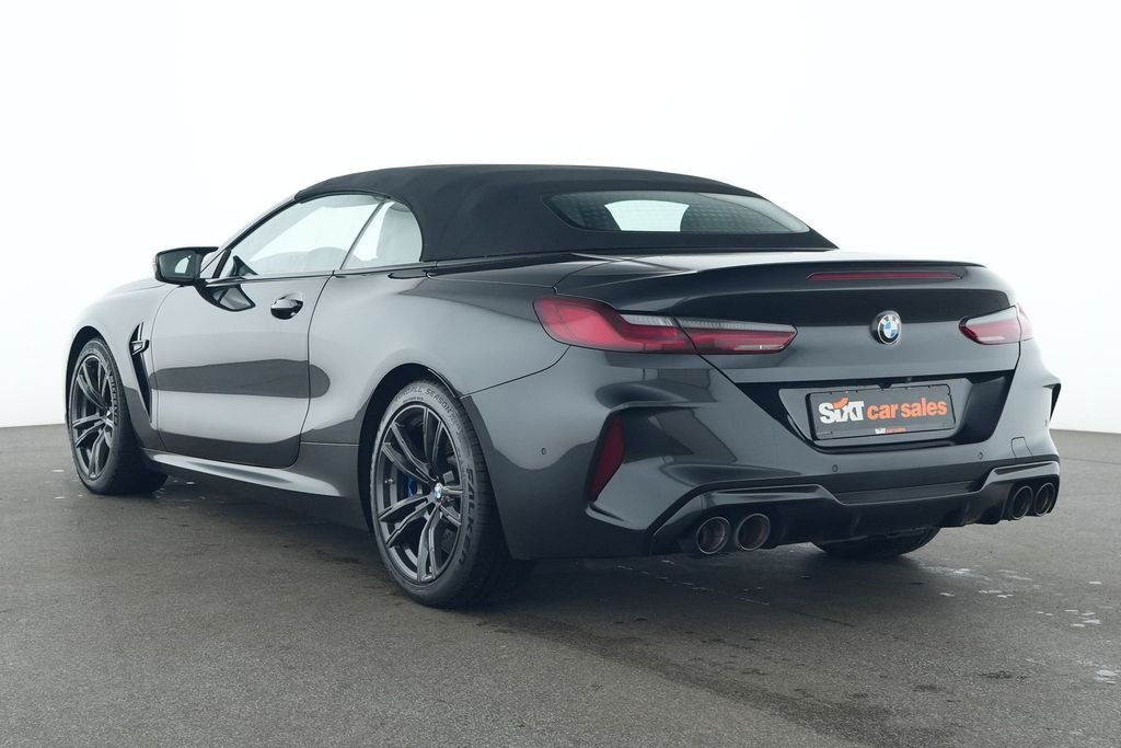 BMW M8 2023