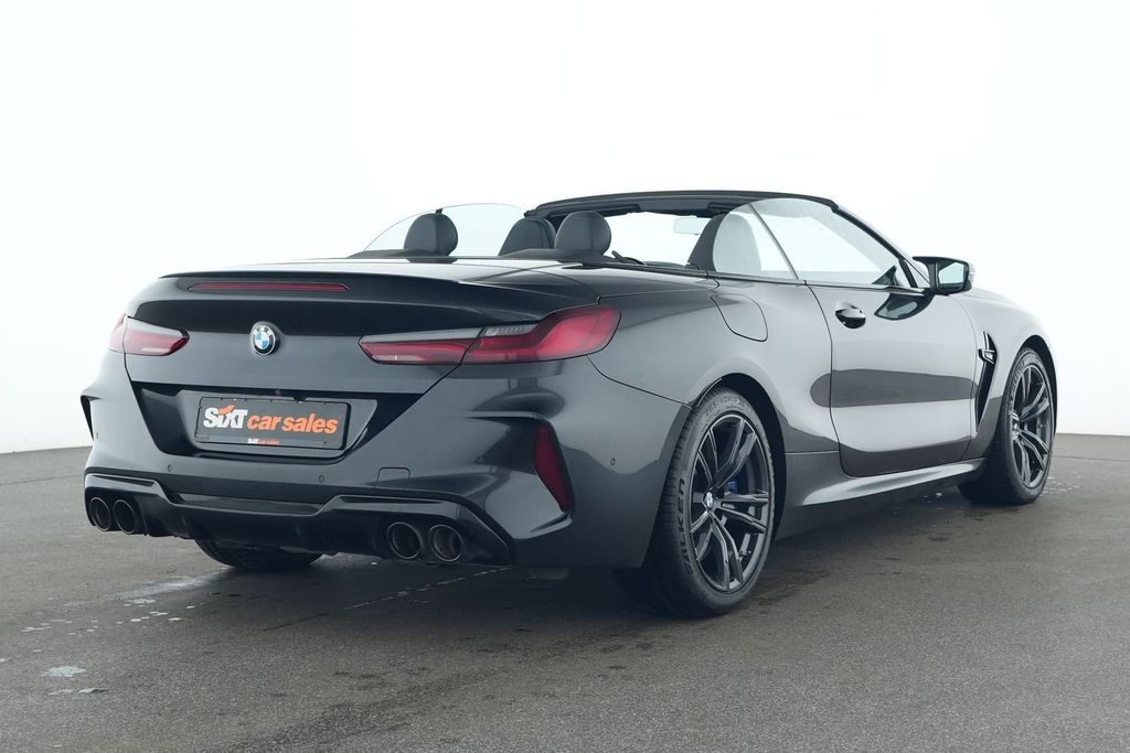 BMW M8 2023