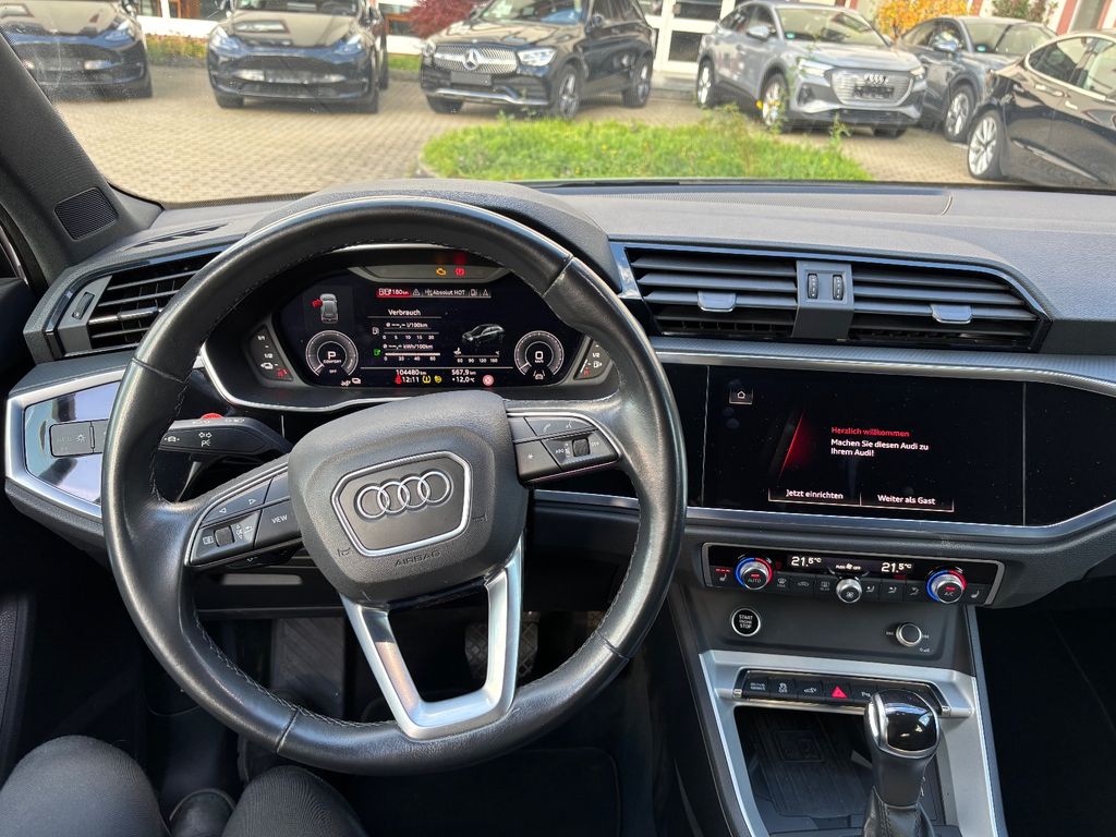 Audi Q3 2021