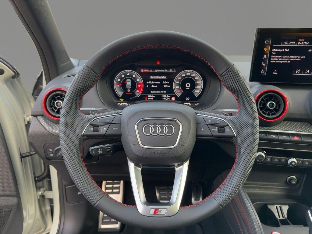 Audi SQ2 2025