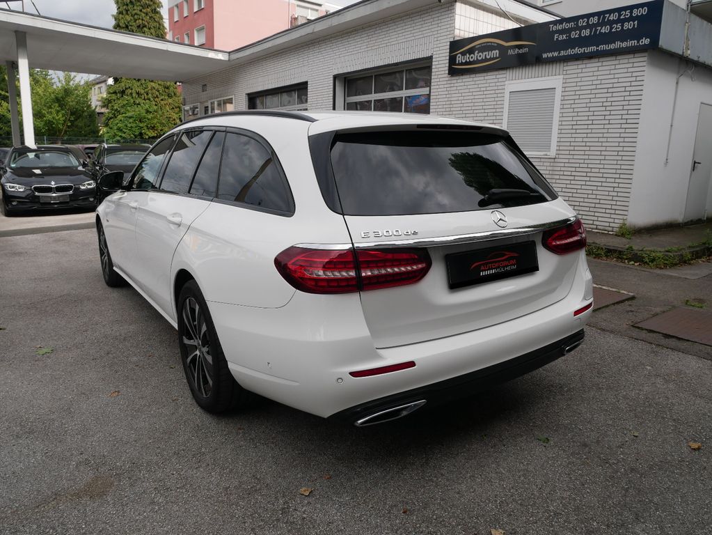 Mercedes-Benz E 300 2021