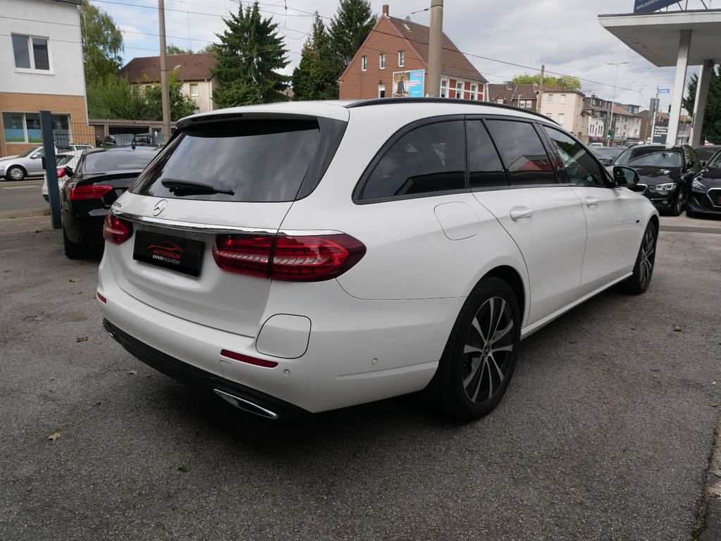 Mercedes-Benz E 300 2021