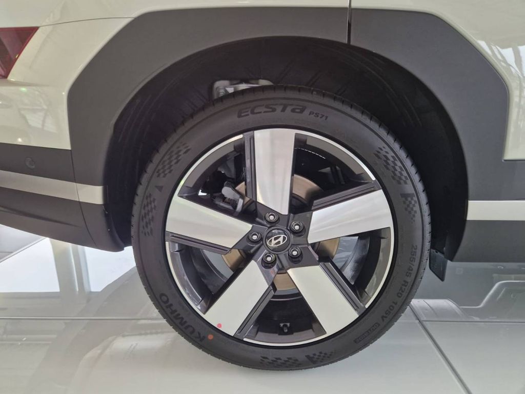 Hyundai SANTA FE 2025