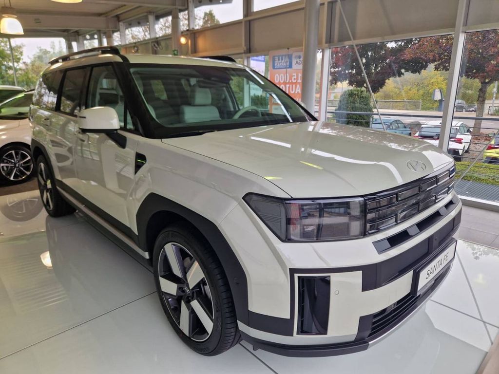 Hyundai SANTA FE 2025