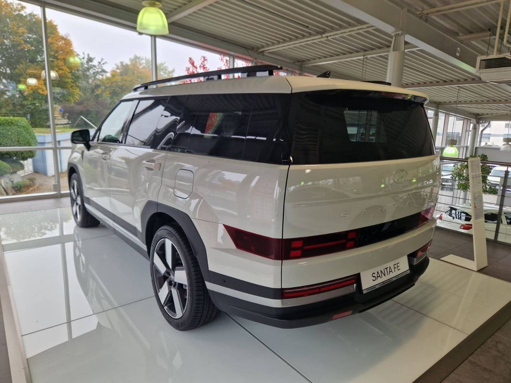 Hyundai SANTA FE 2025